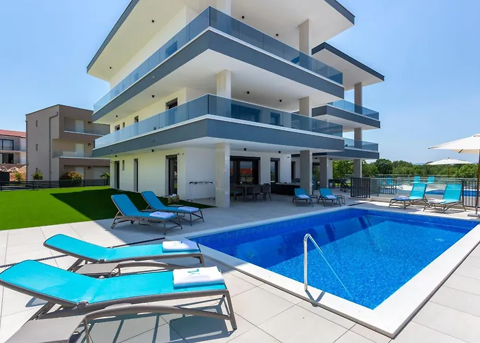 Vila Lana, 5 Sterne